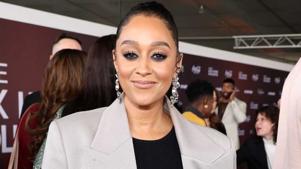 Tia Mowry Net Worth