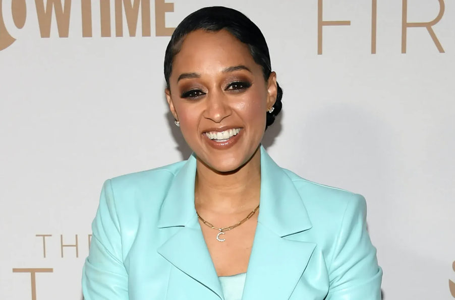 Tia Mowry Net Worth