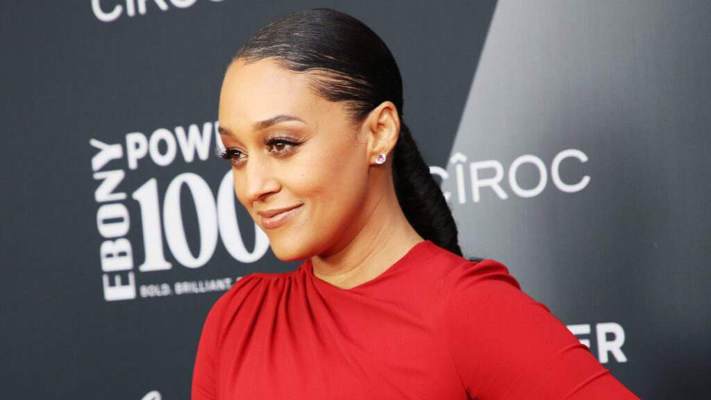 Tia Mowry Net Worth